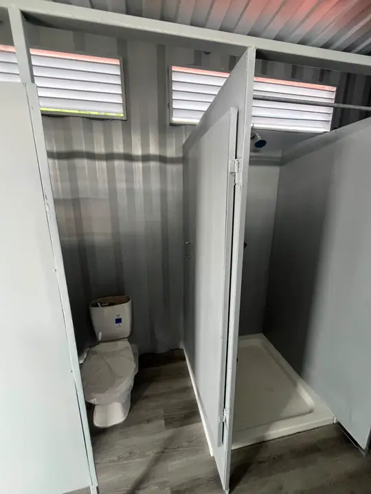Baños mixtos de 40 pies, foto 11